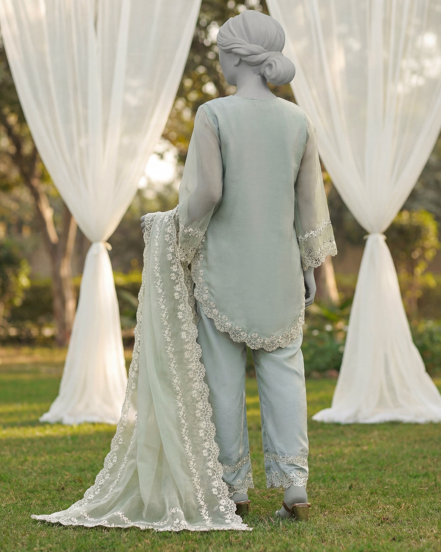 ELARA - 3 PIECE EMBROIDERY SUIT