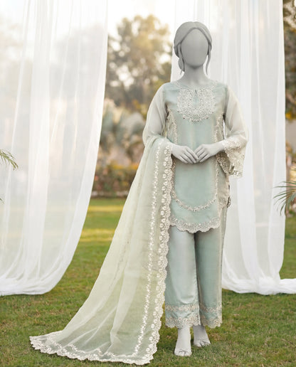 ELARA - 3 PIECE EMBROIDERY SUIT